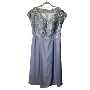 Elegant Gown Gallery Women 16 Wedding Dress Lace Bodice Chiffon Skirt  Blue NEW